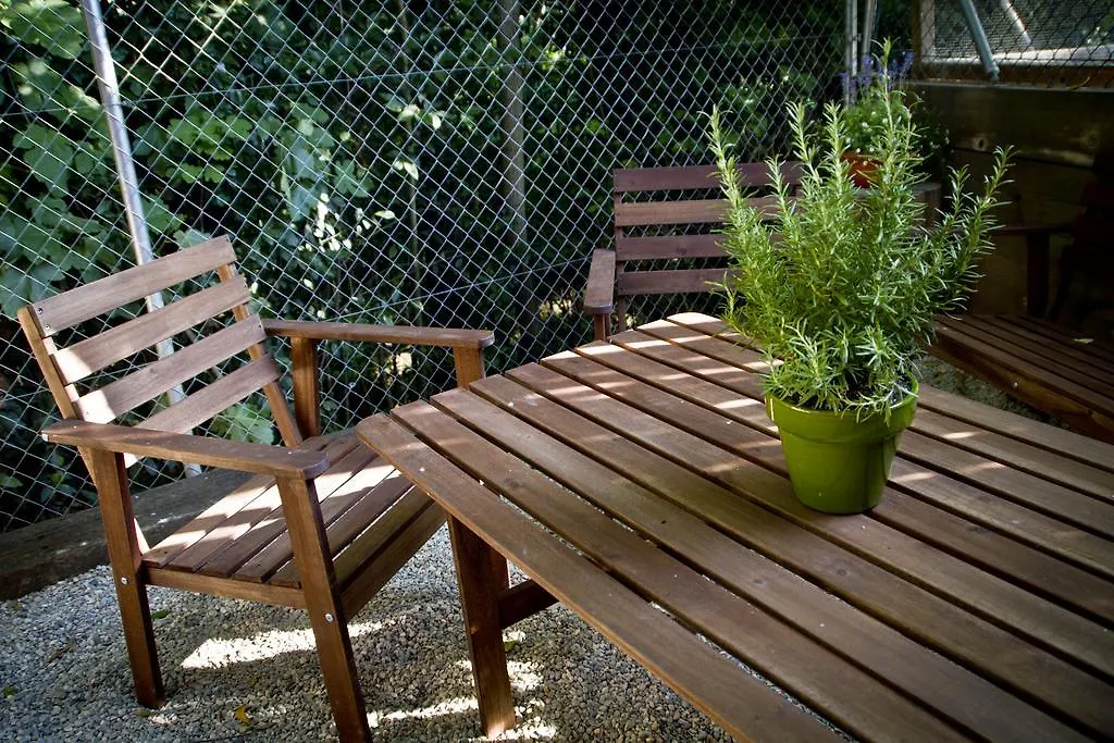 Apartmán Apartamentos El Bosquet Sant Cugat del Vallès